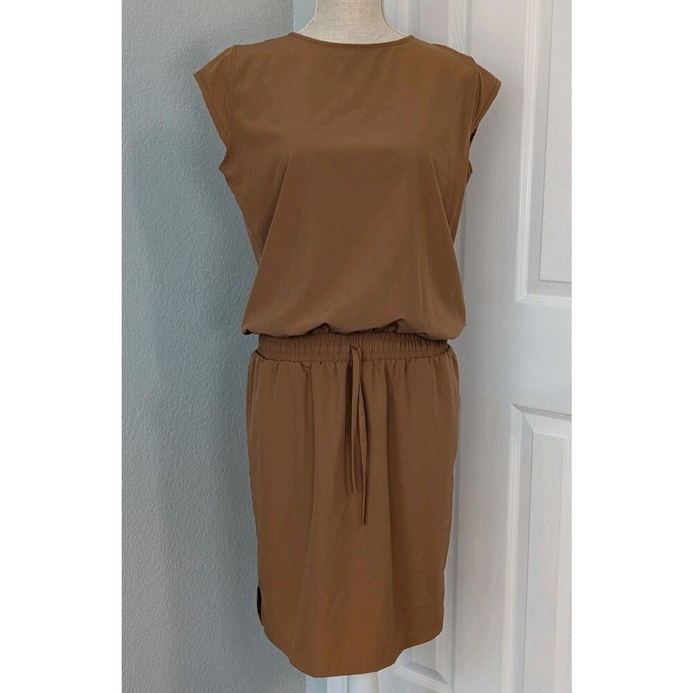 Albion Going Places Dress Sand Athletic Waist Tie Pockets Knee Length Sz Medium